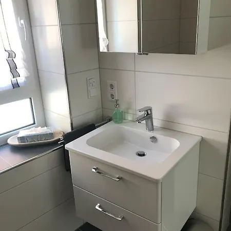 Apartment Gramschatzer Strasse 7